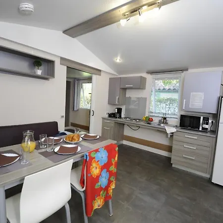 Camping Lou Pignada ***** 营地