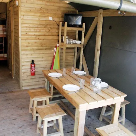 Camping Lou Pignada ***** 5* 梅桑热