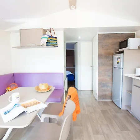 营地 Camping Lou Pignada ***** 5*