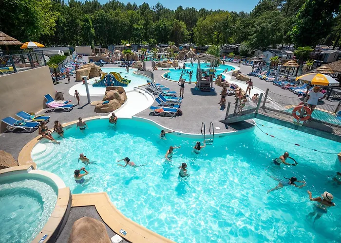 Campeggio Camping Lou Pignada ***** 5*