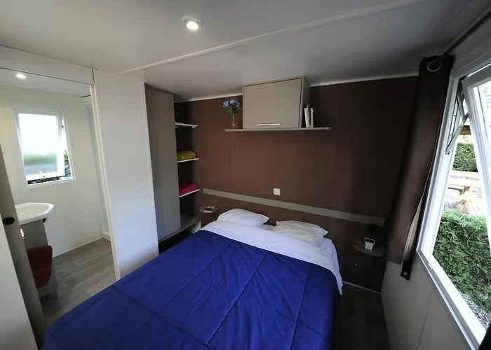 Campeggio Camping Lou Pignada *****