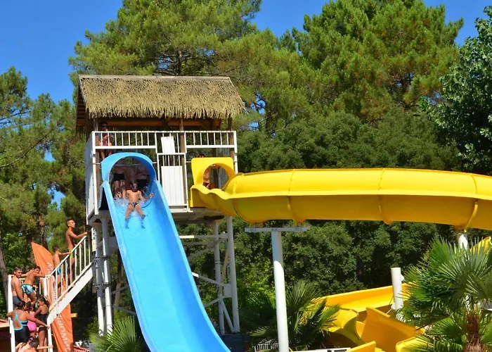 Camping Lou Pignada ***** Campeggio