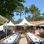 אתר קמפינג Camping Lou Pignada *****