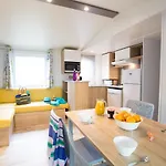 Camping Lou Pignada ***** 5*