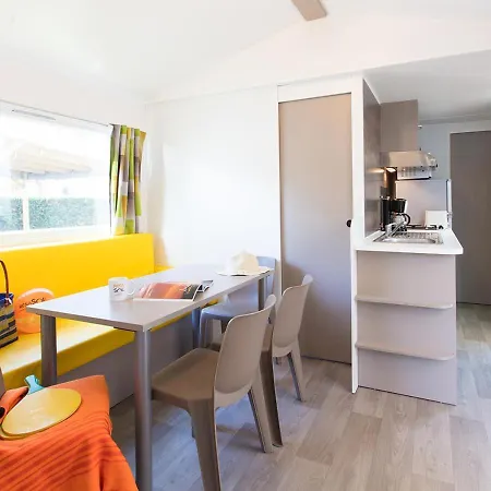 Camping Lou Pignada ***** 5*