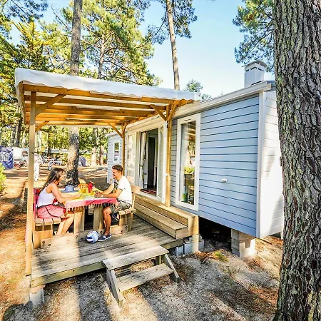 Camping Lou Pignada ***** Campsite