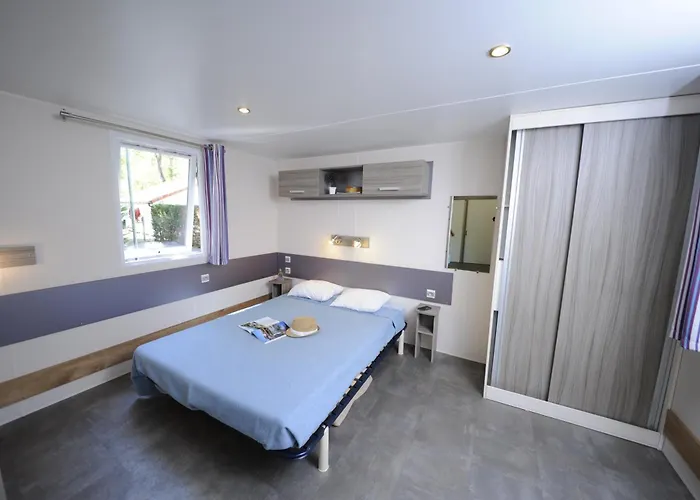 Camping Camping Lou Pignada ***** 5*