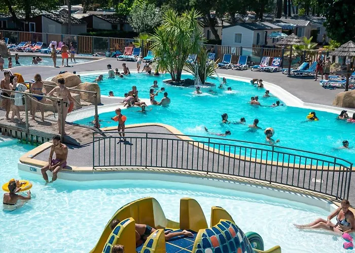 Camping Lou Pignada ***** Camping Messanges (Landes)